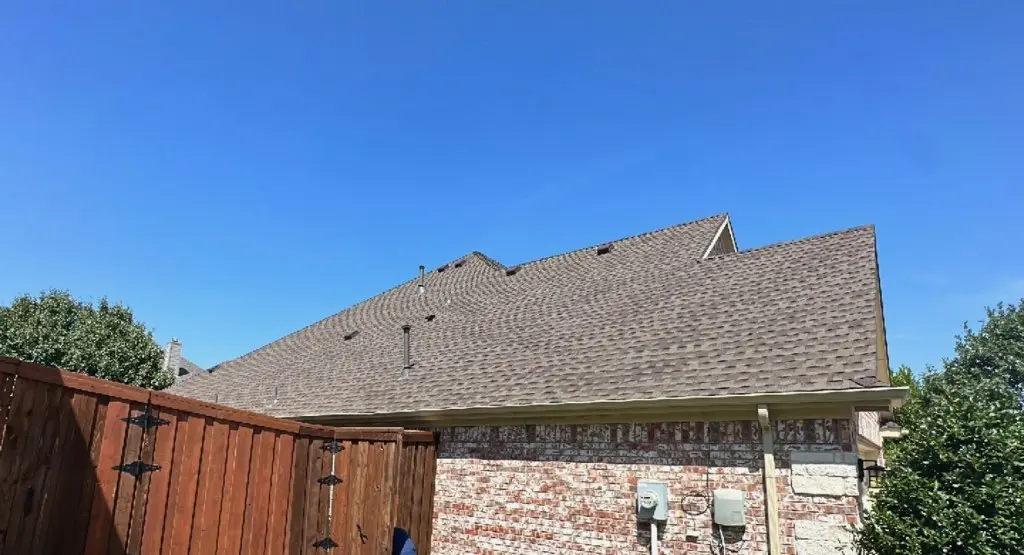 Completed roof replacement project in Griffith